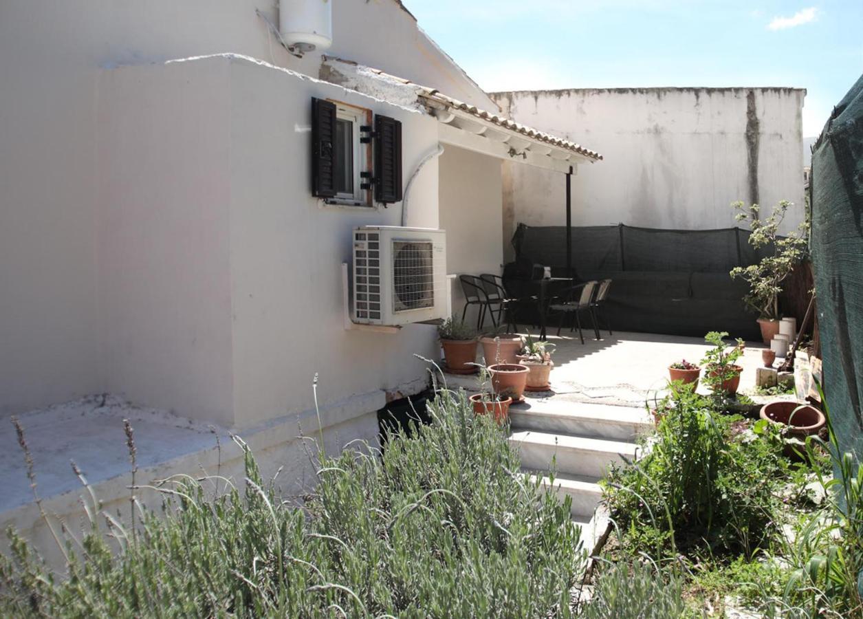 Gabriela'S Seaside House Villa Kassiopi Dış mekan fotoğraf