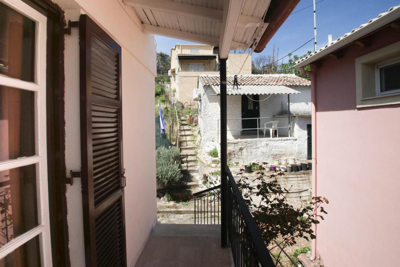 Gabriela'S Seaside House Villa Kassiopi Dış mekan fotoğraf